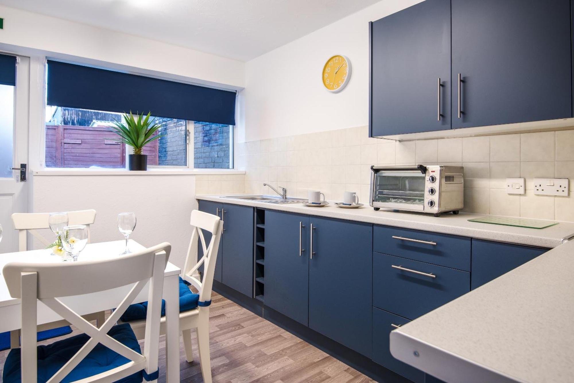 ホテル Royal Ashton Townhouse - トーントン 部屋 写真